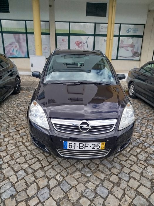 Opel Zafira — fotografia 3