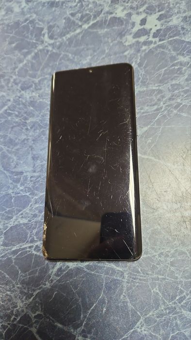 Продам телефон huawei p30 pro 6/128