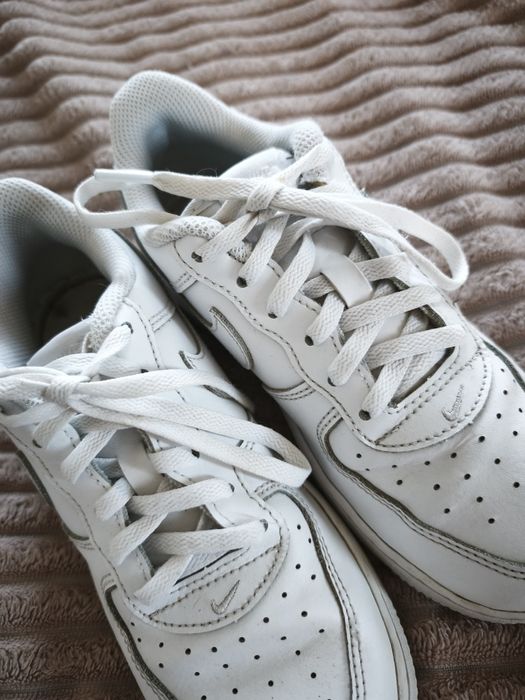 Кросівки Nike білі