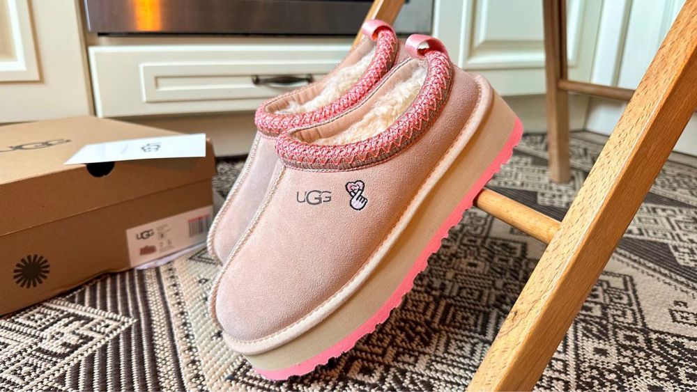 Уги. Ugg зимові. Замшеві. Tazz love uggs.: 2 200 грн. - Угги