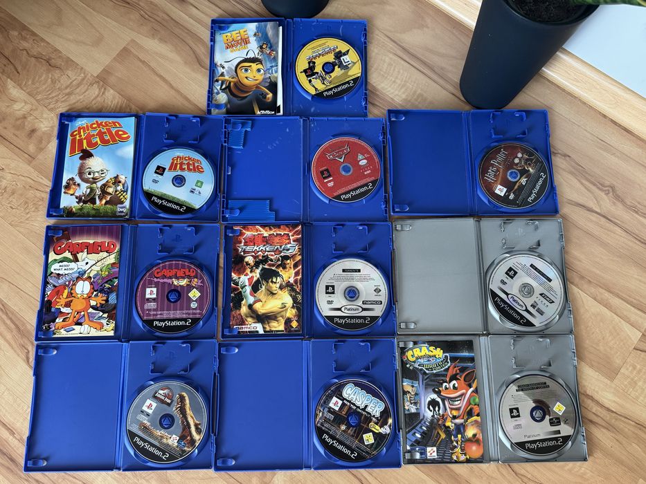 Gry na PS2 10 gier na playstation 2 Tekken Crash Jurassic Park