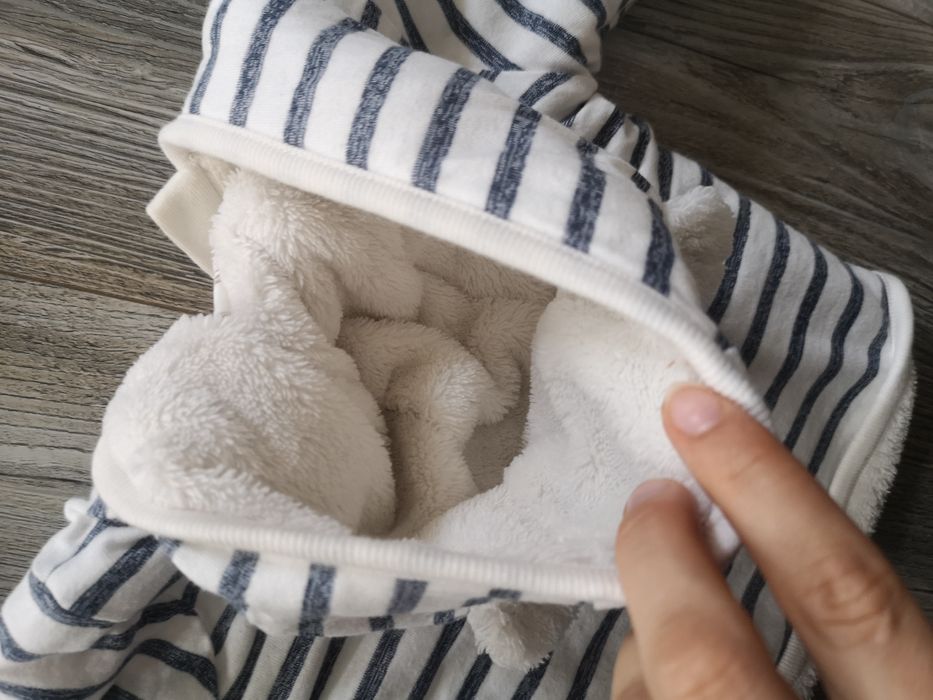 Kurtka, bluza na misiu H&M