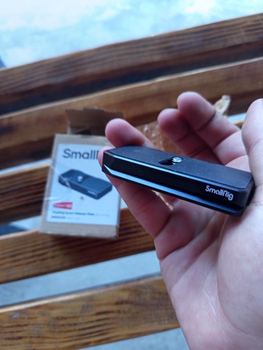 SmallRig MD4150 Tracking Quick Release Plate для AirTag – нова, оригінал