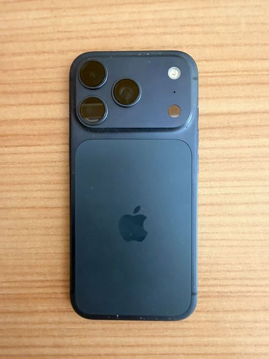 IPhone 17 pro bom estado
