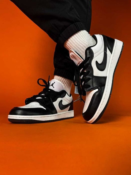 Nike Air Jordan 1 Low Black/White