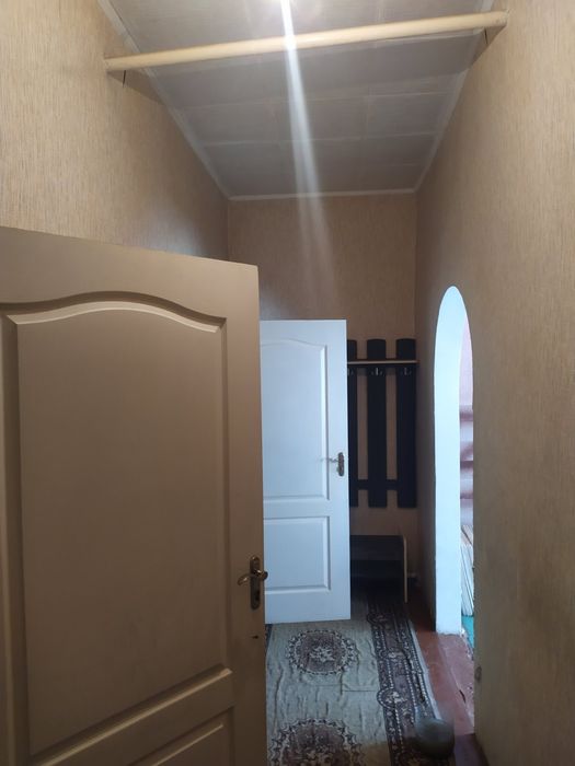 Продам квартиру 3х кімнатну в с.Бережинка