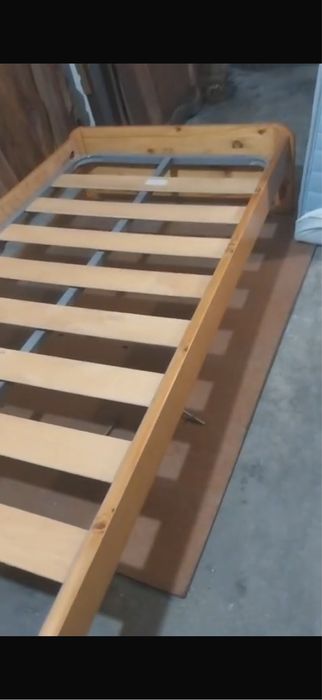 Cama com colchao solteiro