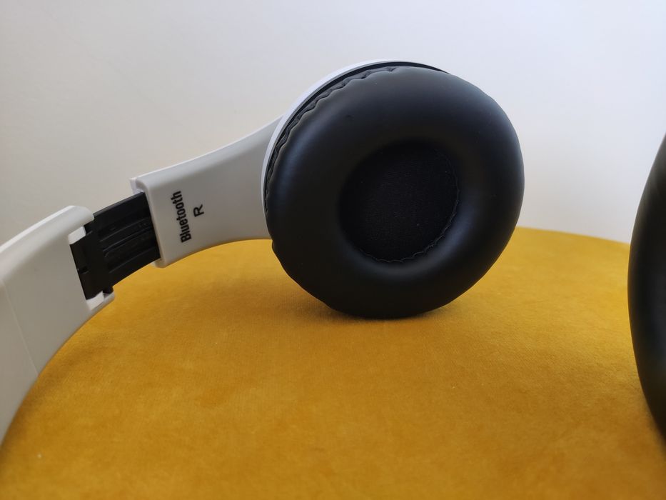 Headphones Bluetooth Branco