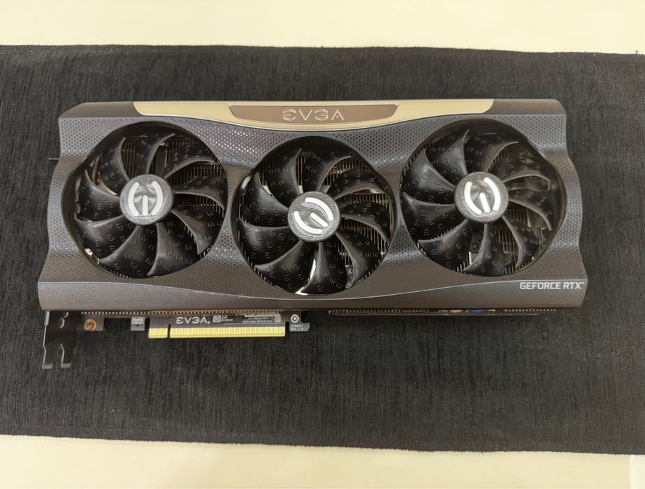Nvidia RTX 3090 evga FTW3