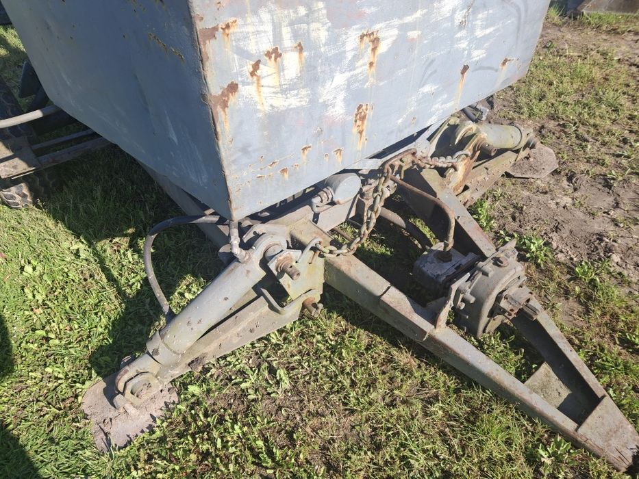 Części  siłownik podpory hydrauliczne koparka