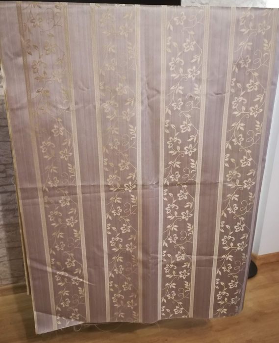 Nowy materiał na zasłonę, poszewki lub obrus - kolor złoto- oliwkowy