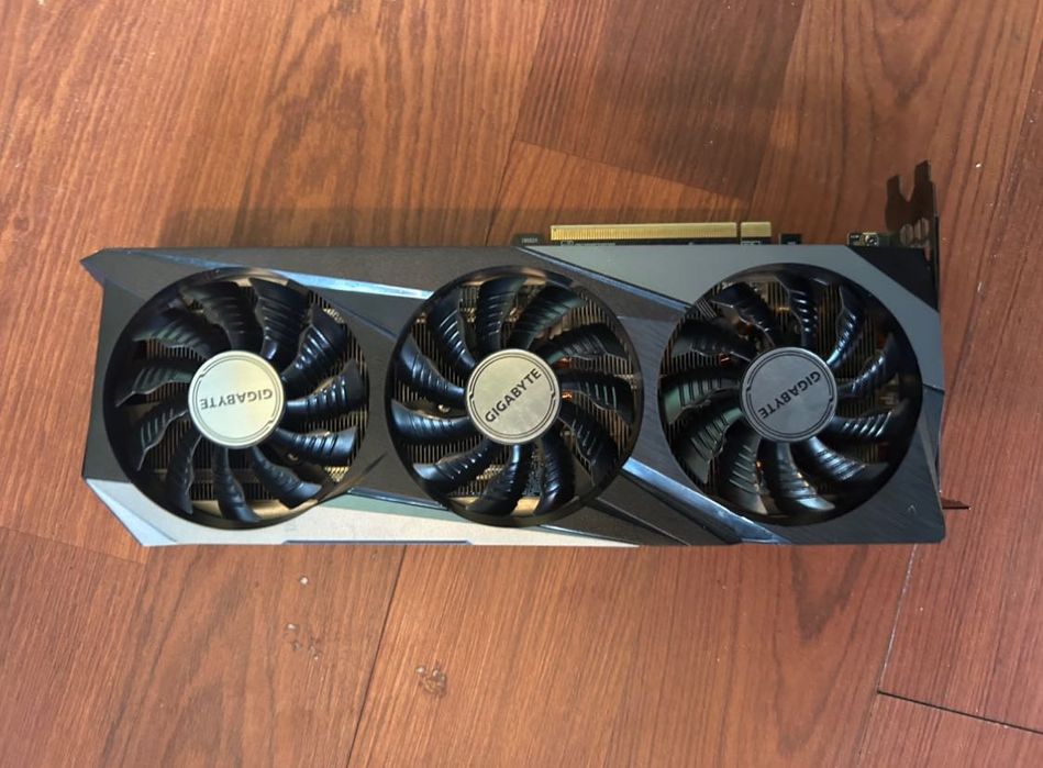 Продам Gigabyte RTX 3080 Ti 12 GB