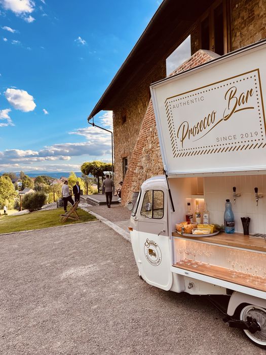 Piaggio Ape Prosecco Van