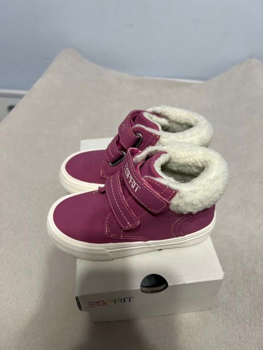 Ocieplane buciki Esprit 23