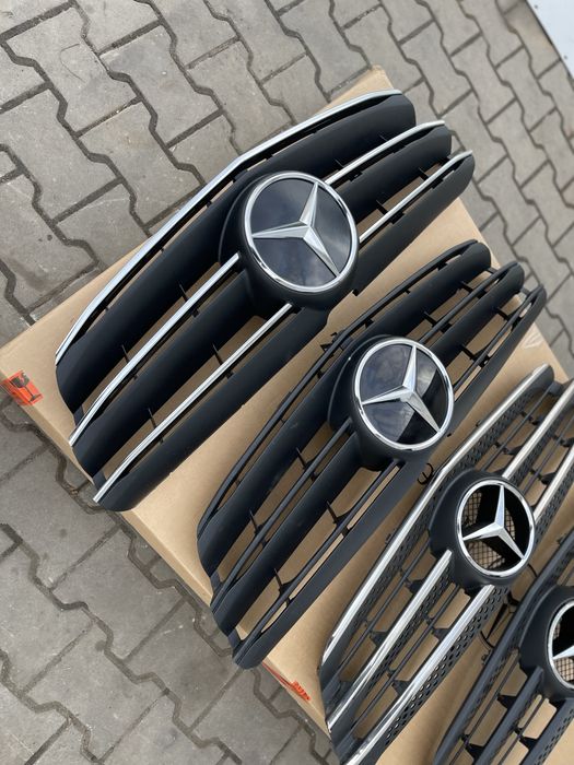 Решітка радіатора решетка бампер віто Mercedes Vito W447 Metris Evito
