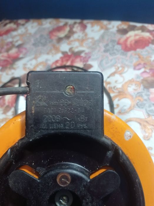 Продам электро вафельница