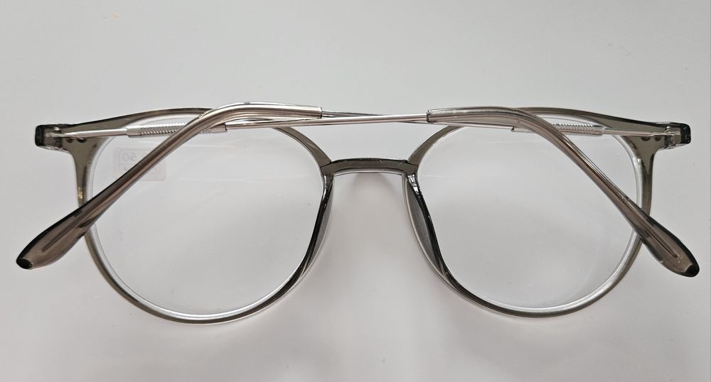 Okulary oprawki korekcyjne szare brązowe