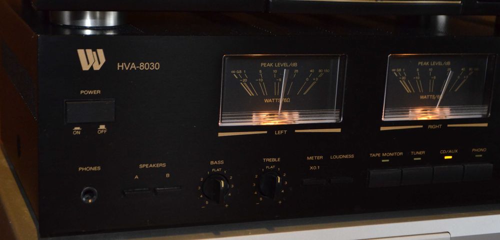 Wangine Renkforce HVA-8030 Wzmacniacz stereo TOP! wskaźniki wychyłowe