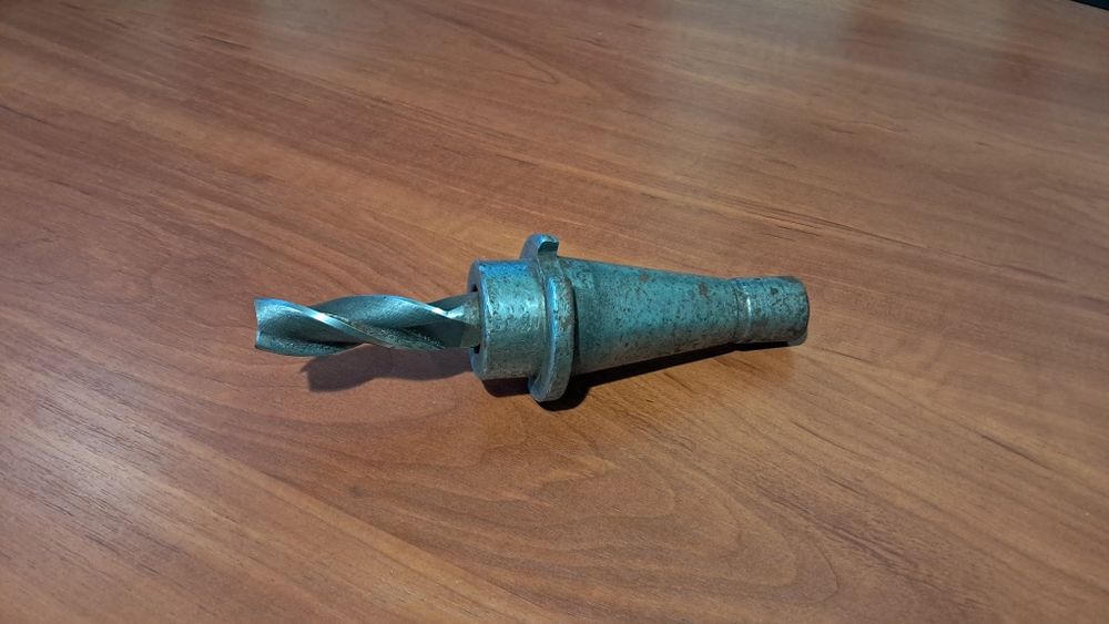 Оправка с концевой фрезой