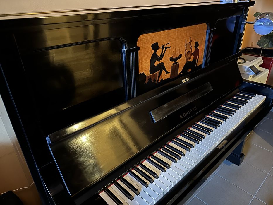 Zabytkowe pianino A. Drygas po renowacji – unikatowy instrument