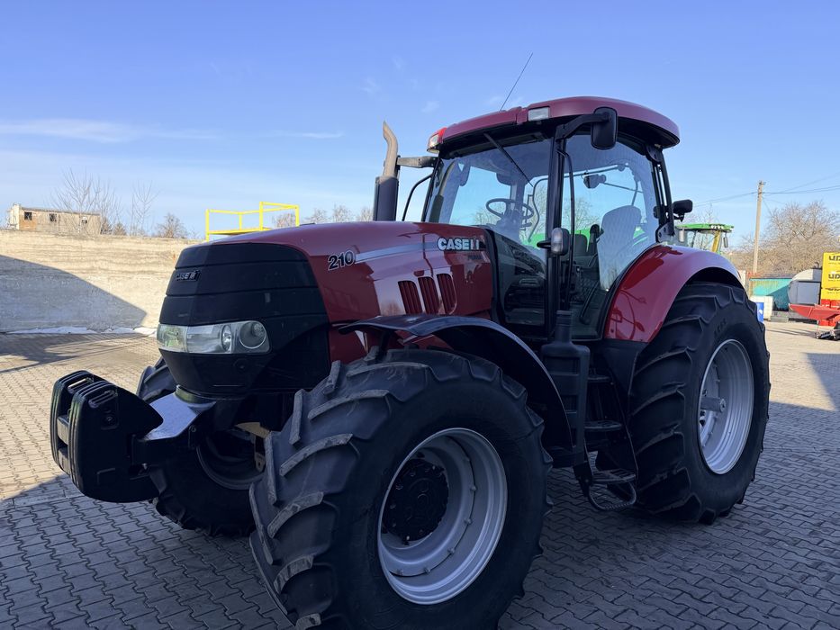 Case 210 Puma Трактор