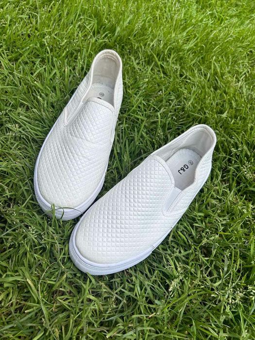 Мокасини (кеди) іночі