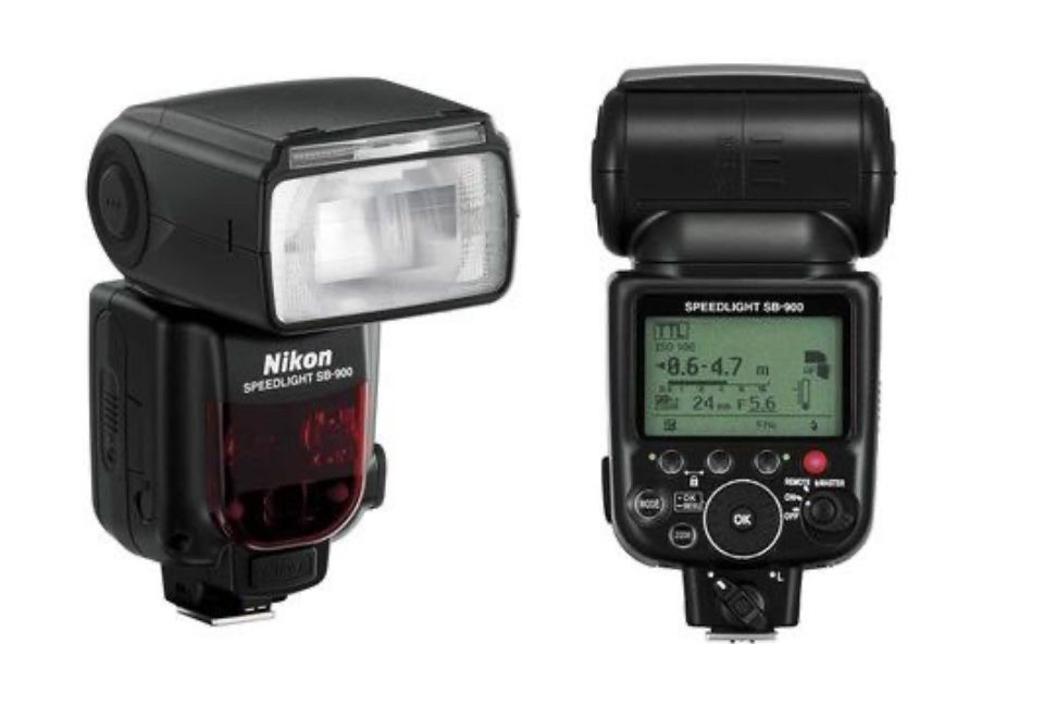 Продам спалах Nikon SB-900