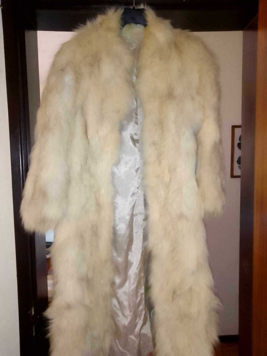 Casaco Comprido em Pele de raposa