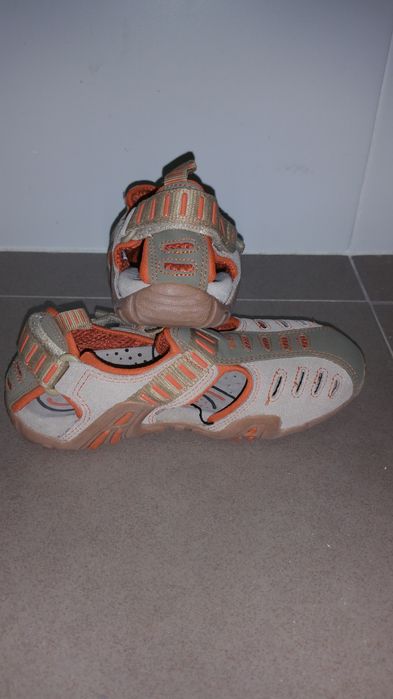 Sandálias geox n°31 novo