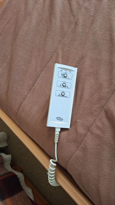 Cama Articulada com comando