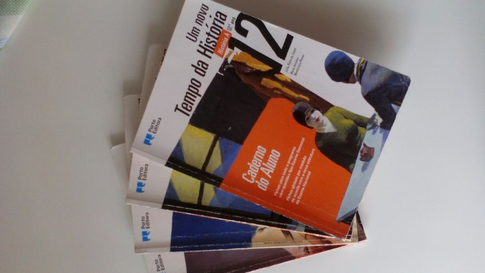 Livros escolares