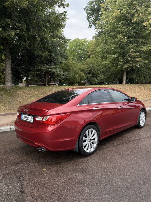 Hyundai Sonata 2013