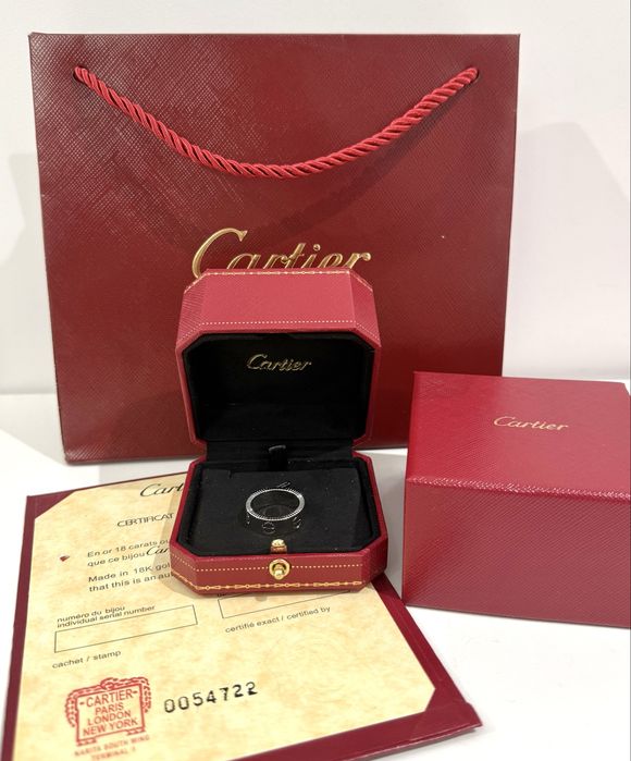 Каблучка у стилі Cartier Love нова колекція кольцо Картье кiльце лав