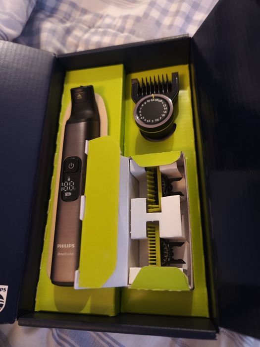 Philips OneBlade Pro QP6552/15 Aparador barba corporal