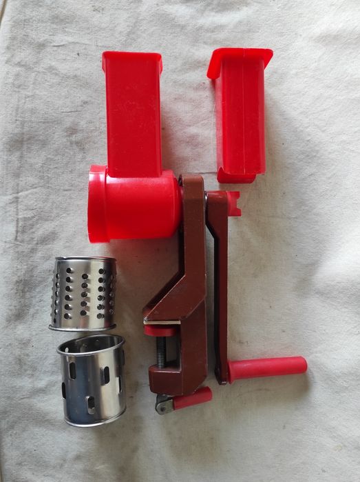 Ręczna wielofunkcyjna tarka do warzyw orzechów sera