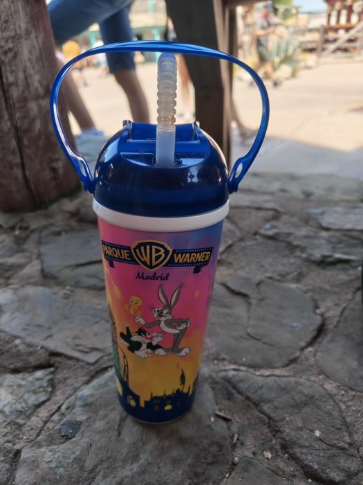 Copo exclusivo da Warner brothers 500ml. Como novo.