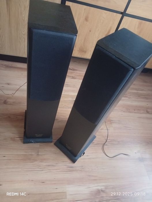 Kolumny podłogowe Onkyo D-205f