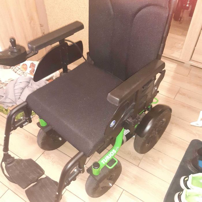 elektryczny wózek inwalidzki