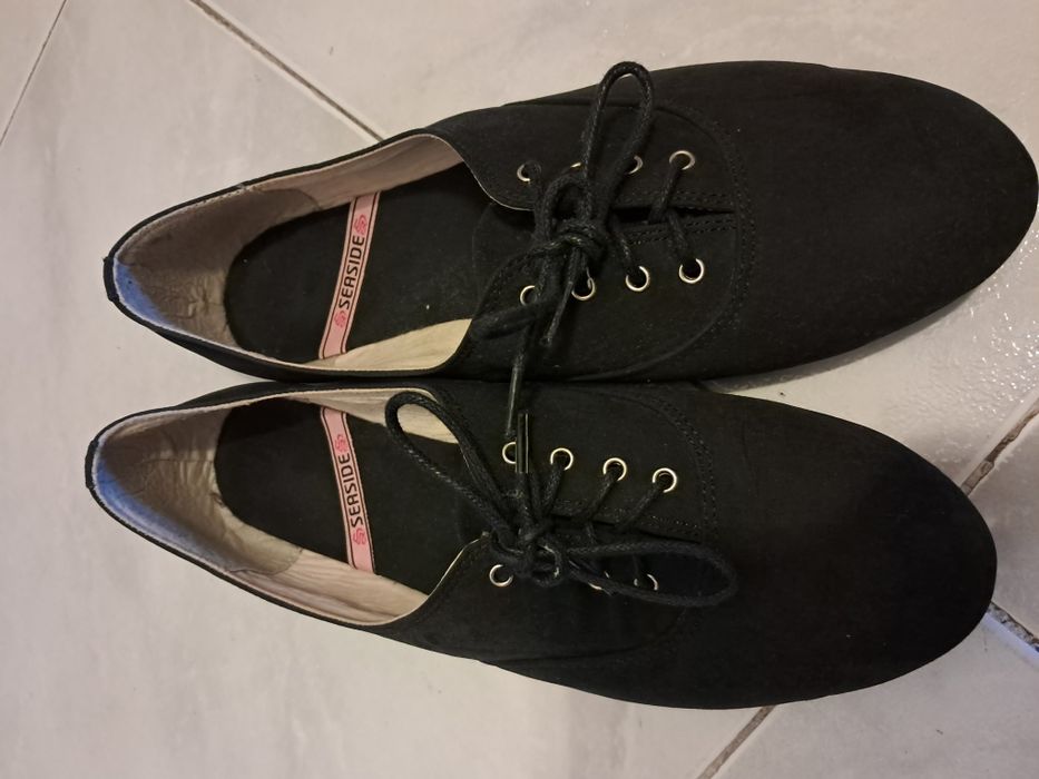 Sabrina preta com atacadores seaside, 39