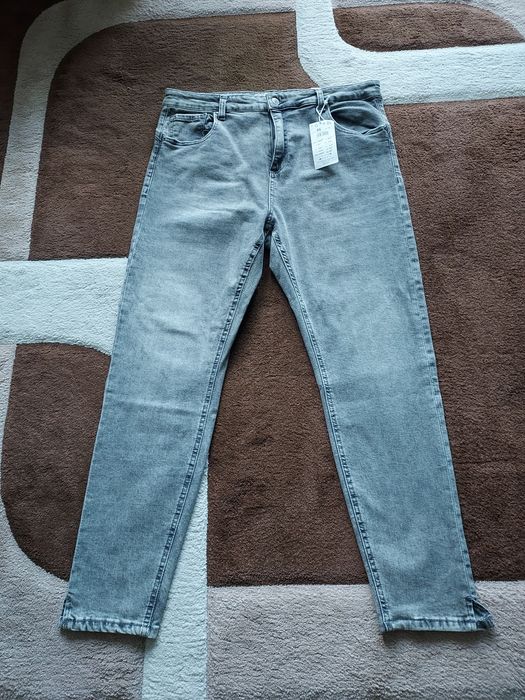 Spodnie jeansy damskie Reserved szare popielate nowe rozmiar 44-46