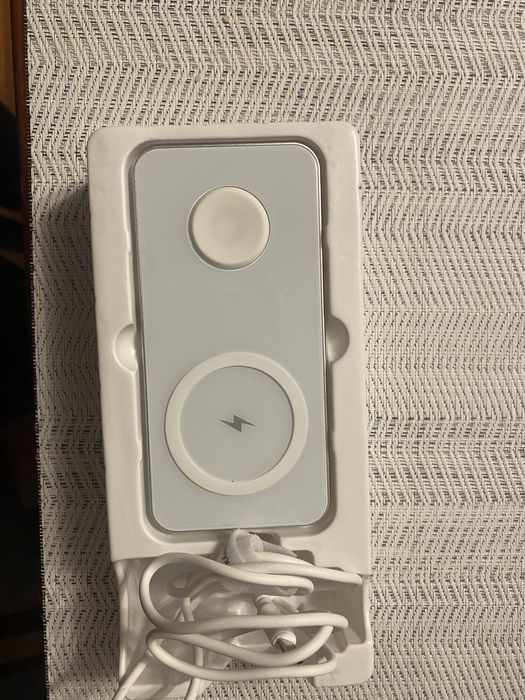 Ladowarka indukcyjna do telefonu