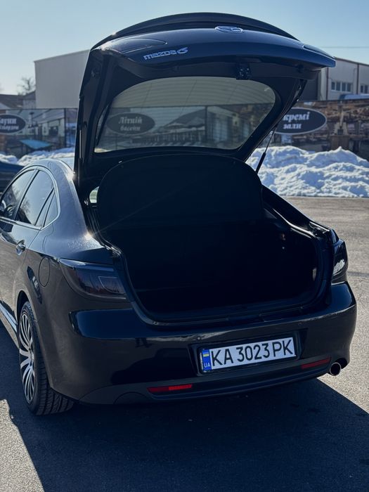 Mazda 6 fl 2010р 2.2 дизель гарна комплектація