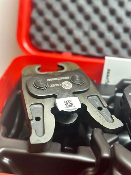 Novopress - zestaw zacisków