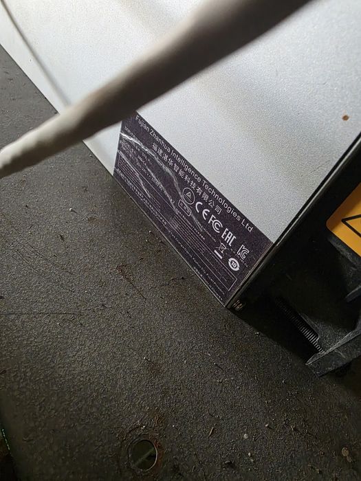 Асік Asic Antminer S19