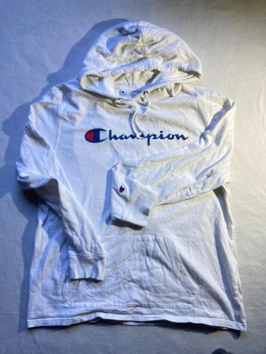 Продам кофту champion