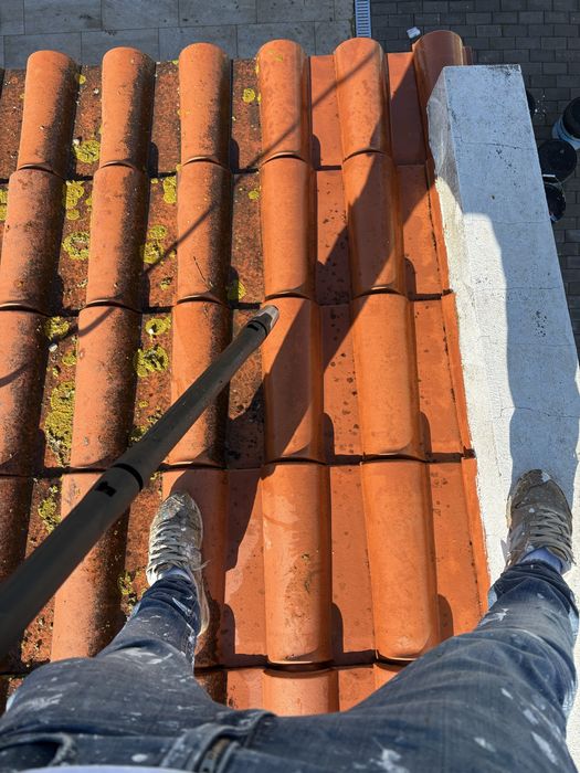Limpeza, Lavagem e Impermeabilização de Telhados