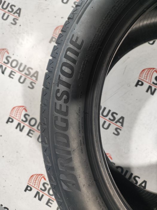 2 pneus como novos 305-40R20 Bridgestone - Oferta dos portes