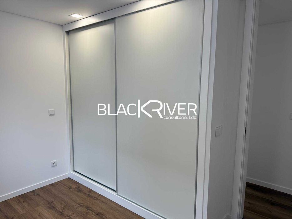 Andar moradia T2+ 1  Maximinos