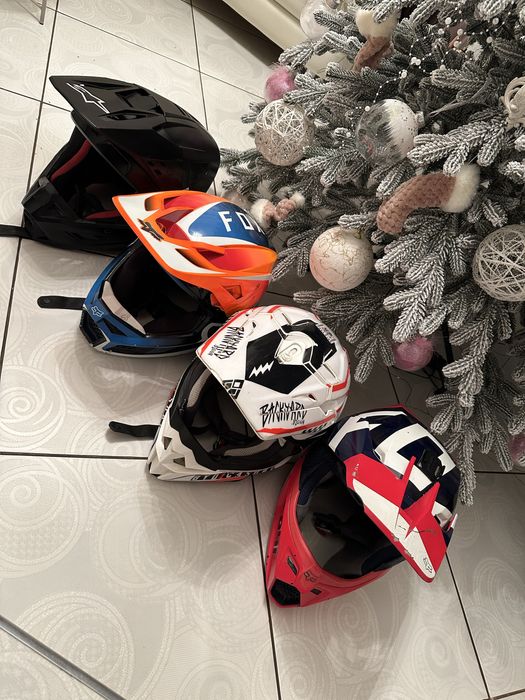 Продам Шоломи Ендуро (fox v3 )(airoh)(shoei)(alpinestar sm5)