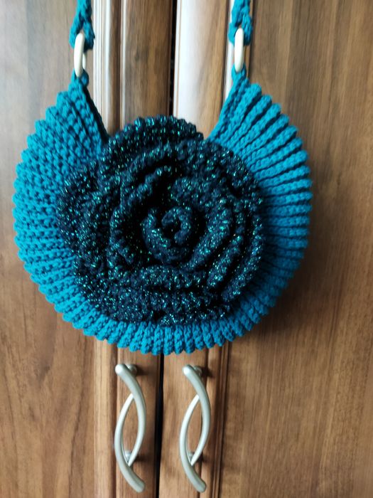 Torebka na ramię róża